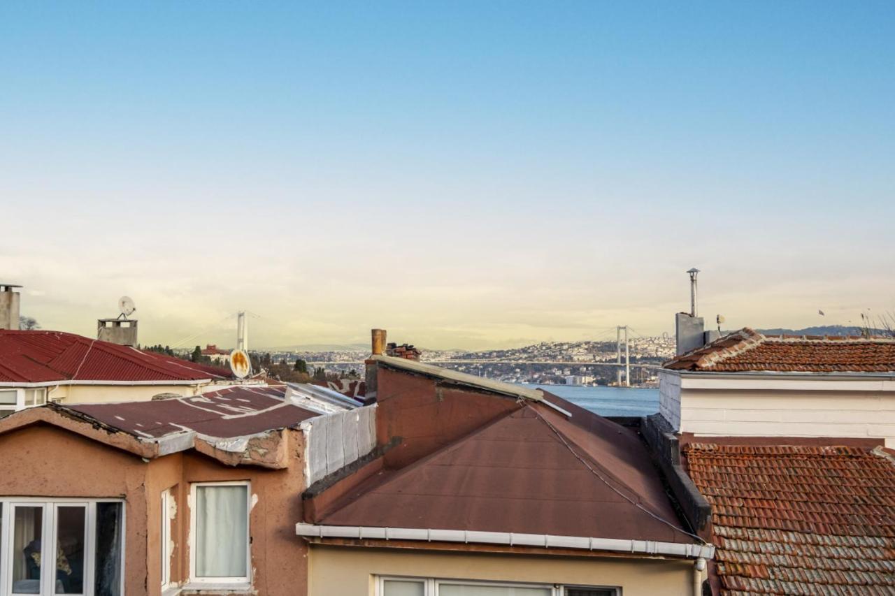 Captivating Flat With Balcony Near Besiktas Pier Apartment Istanbul Exterior photo